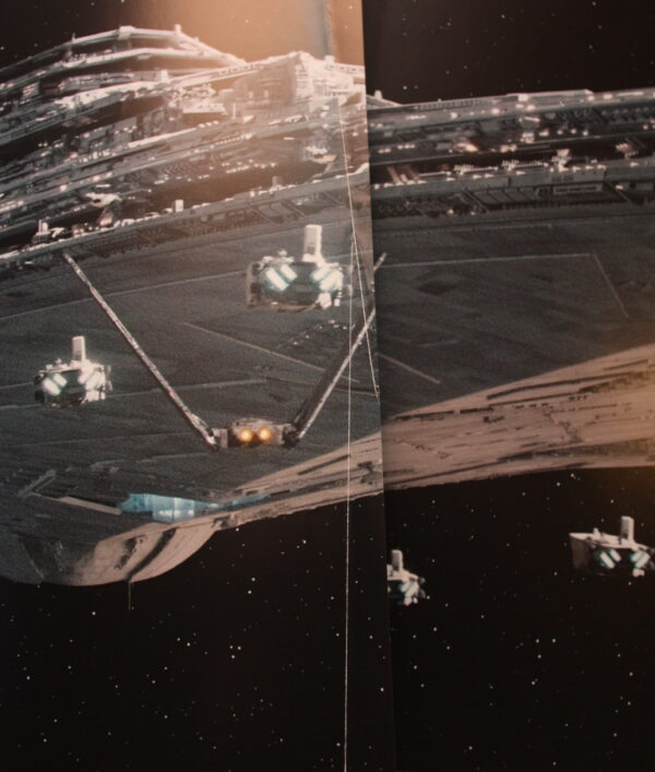 Boek-Star-Wars-TFA-Cross-Sections-pic-C.jpg Star Wars - The Force Awakens Incredible Cross Sections - Boek