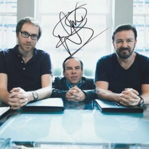 Warwick-Davis-1-scaled-1.jpg Warwick Davis - The Office - Gesigneerde foto