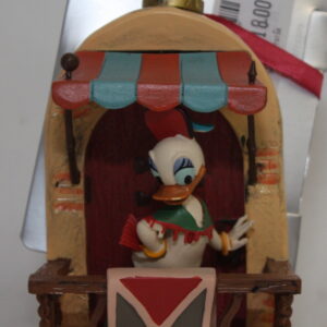 daisy duck ornament