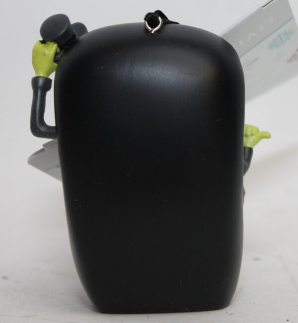 Disney - The Haunted Mansion - Hitch Hiking Ghosts ornament