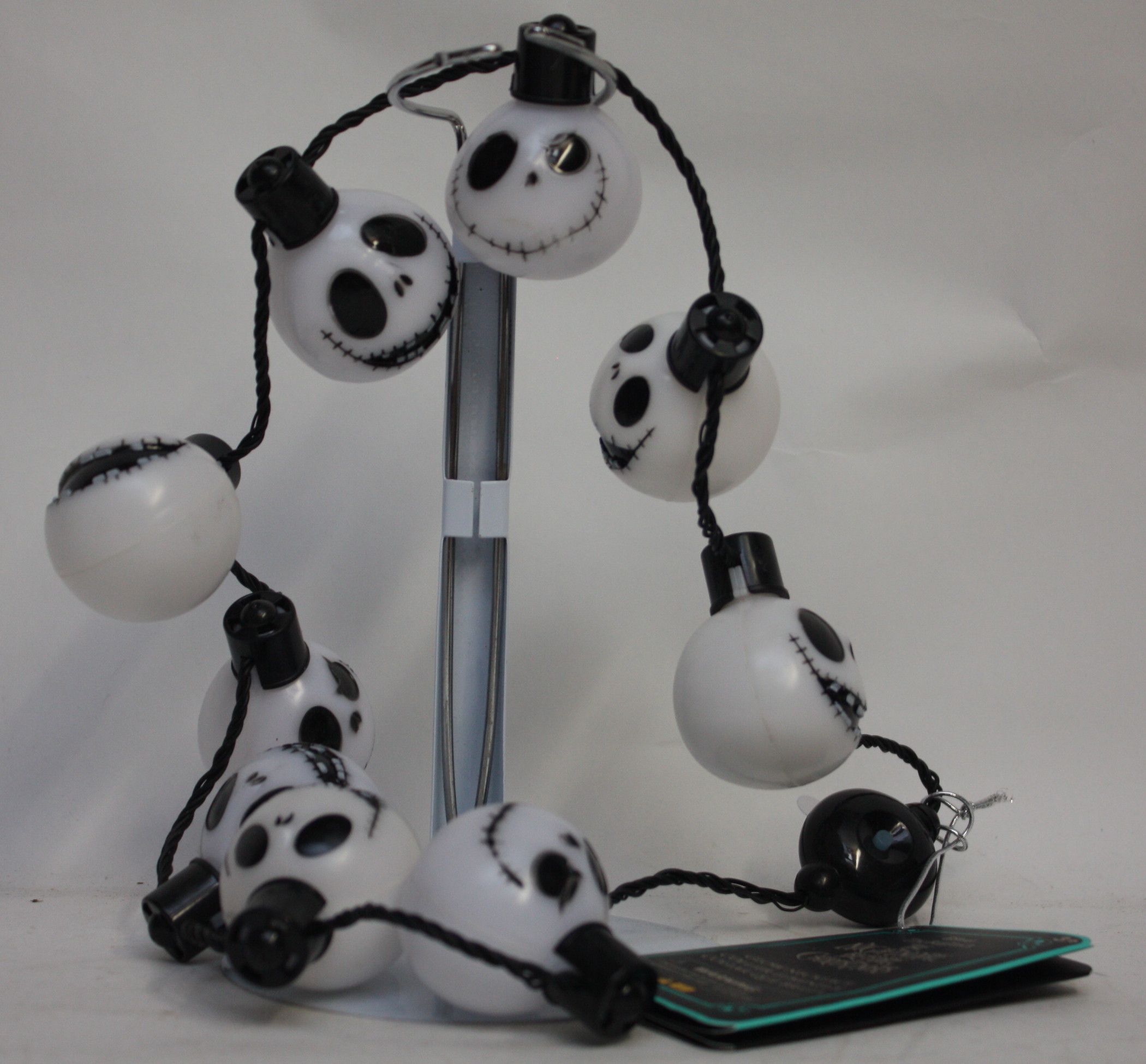 NBX chain pic A th nightmare before christmas neck chain